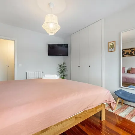 Castelo Point - 2br Luxe In The Heart Of 公寓 吉马良斯