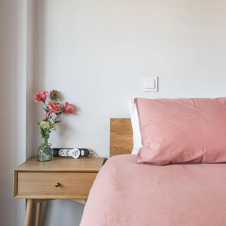 Castelo Point - 2br Luxe In The Heart Of * Guimarães