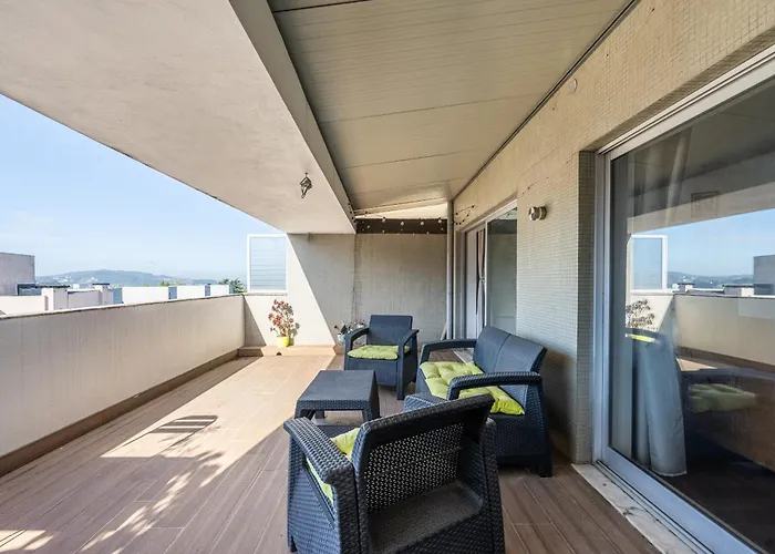 Castelo Point - 2br Luxe In The Heart Of